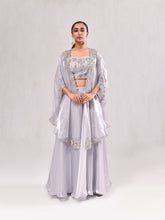 Cutdana Suta 3D Cape Indo